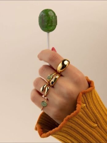 Elegant Glow Rings